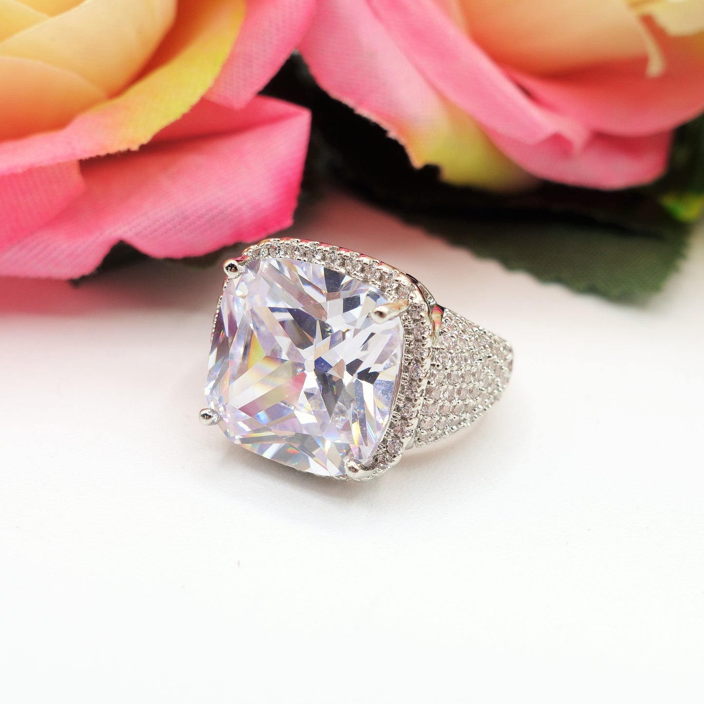 DIVINA - Cocktail ring regolabile con cubic zirconia