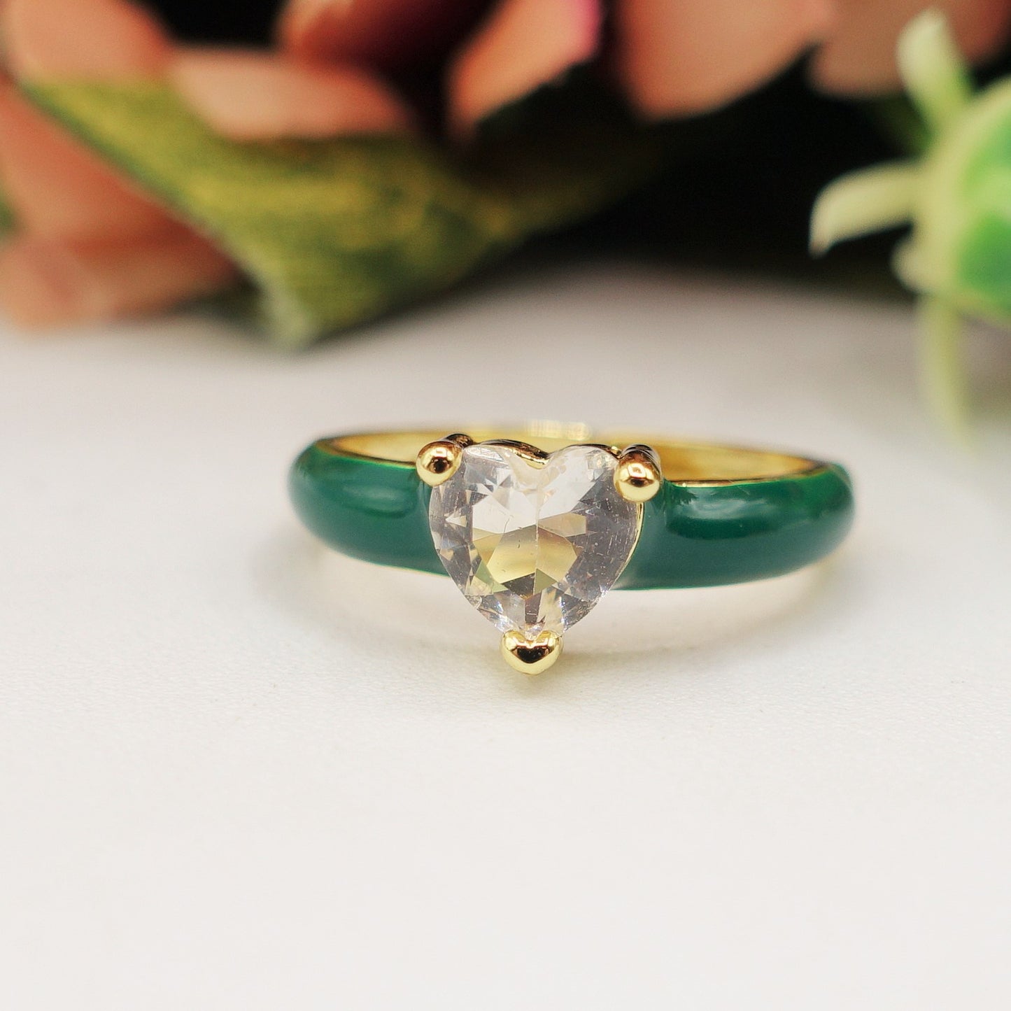 CHERIE COLOURS ~ Anello a cuore Smaltato con Cubic Zirconia - Regolabile