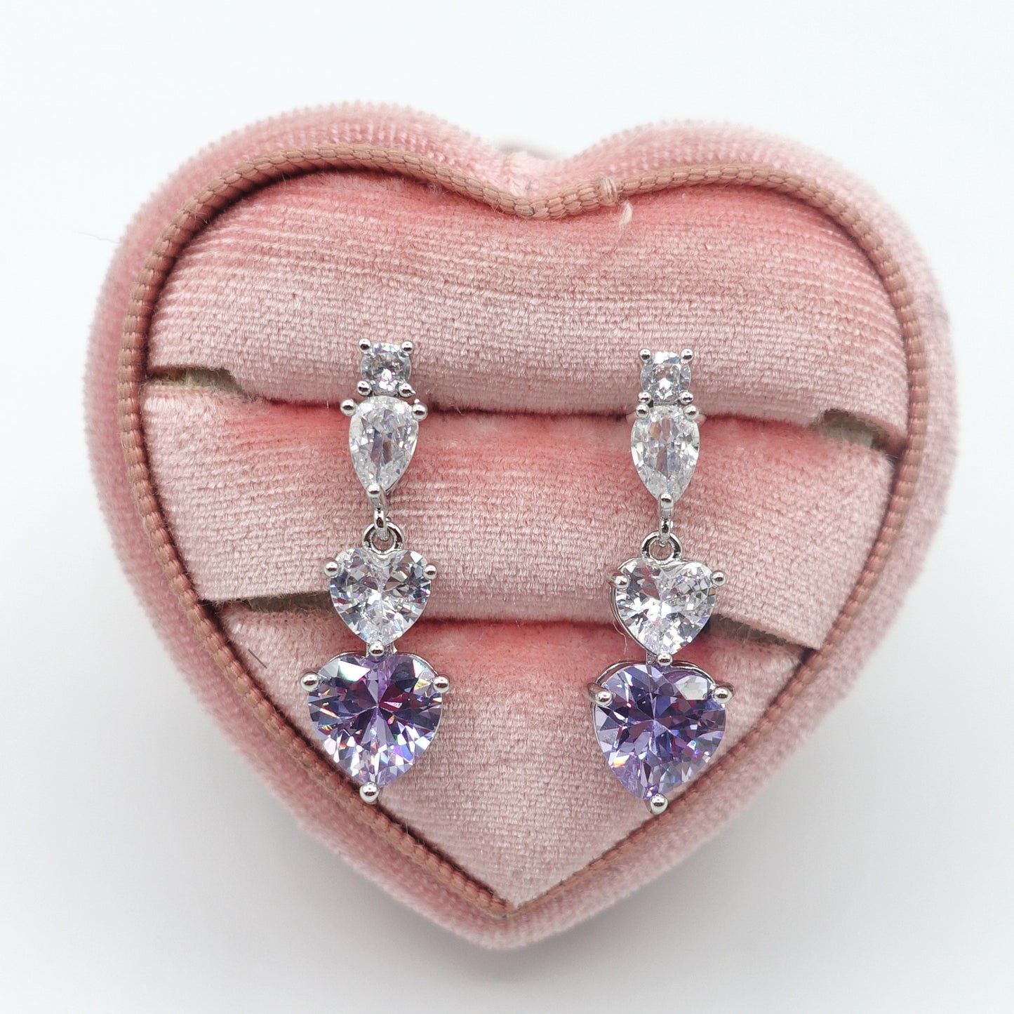 CHERIE - tiny - Orecchini pendenti in cubic zirconia a forma di cuore