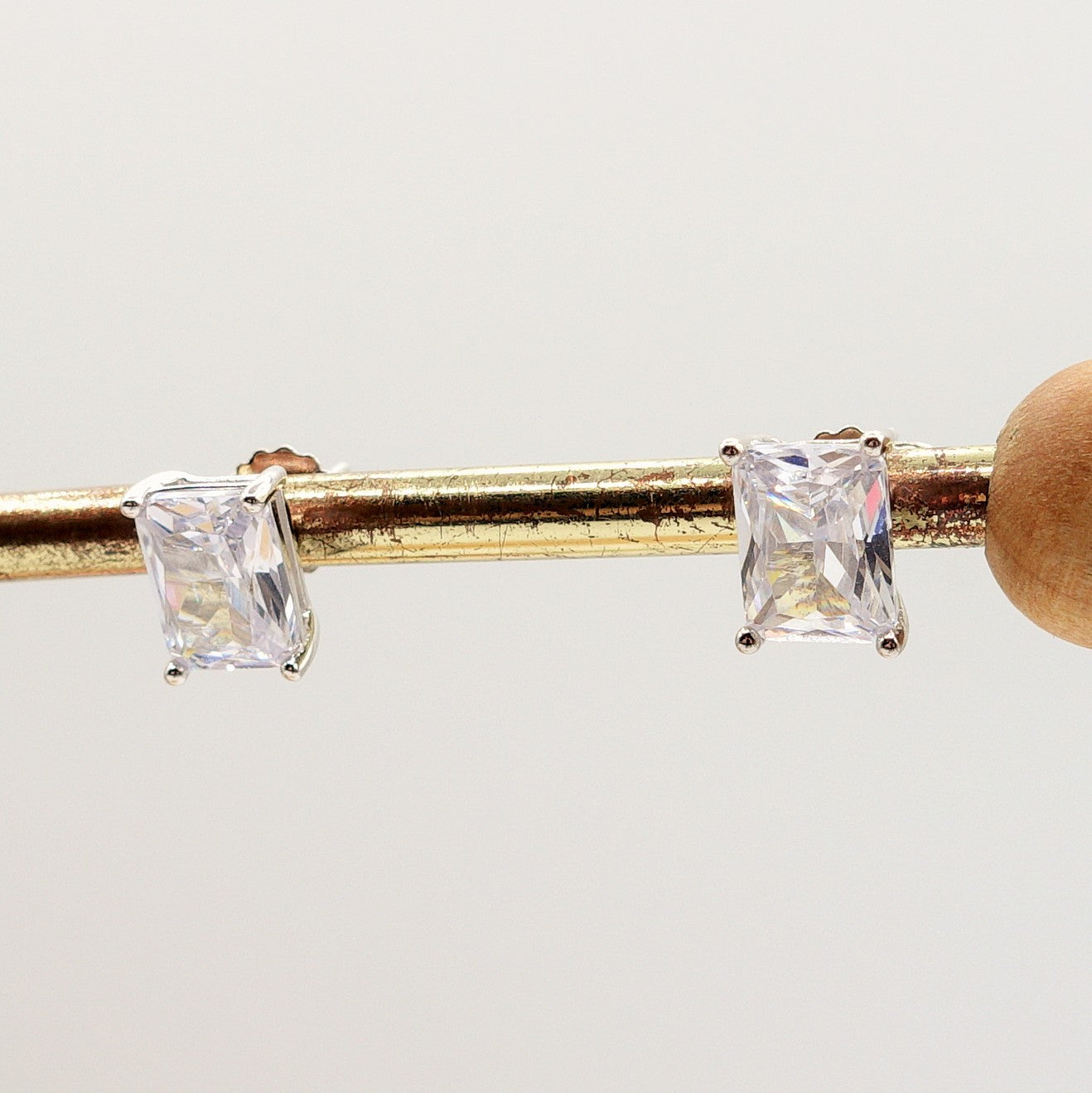 PUNTO LUCE baguette 8mm ~ paio Orecchini ARGENTO 925 a lobo con cubic zirconia taglio baguette