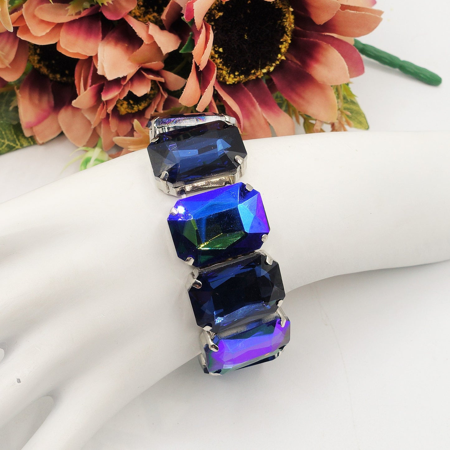 MARGOT LUXE - Bracciale elasticizzato con pietre sfaccettate -luce colection