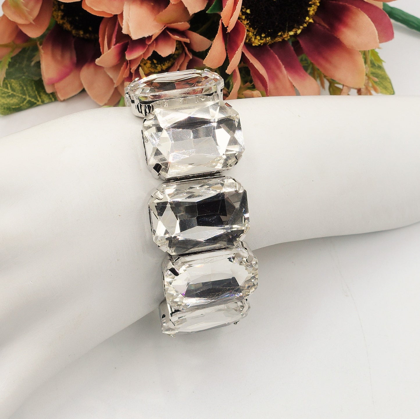 MARGOT LUXE - Bracciale elasticizzato con pietre sfaccettate -luce colection