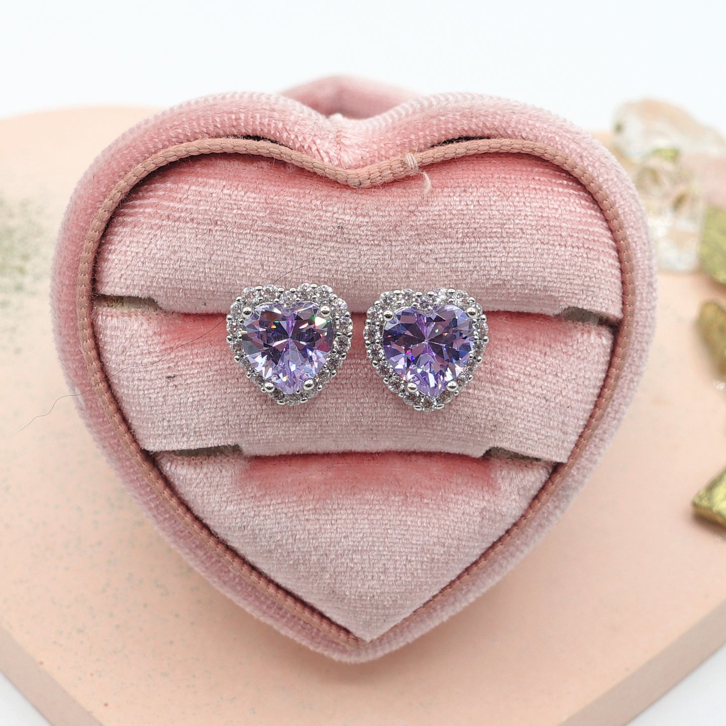 DIANA ~Orecchini a bottone con cubic zirconia a forma di cuore