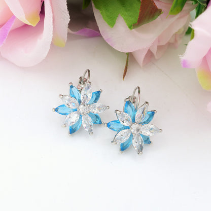 GWEN - Orecchini monachella in cubic zirconia