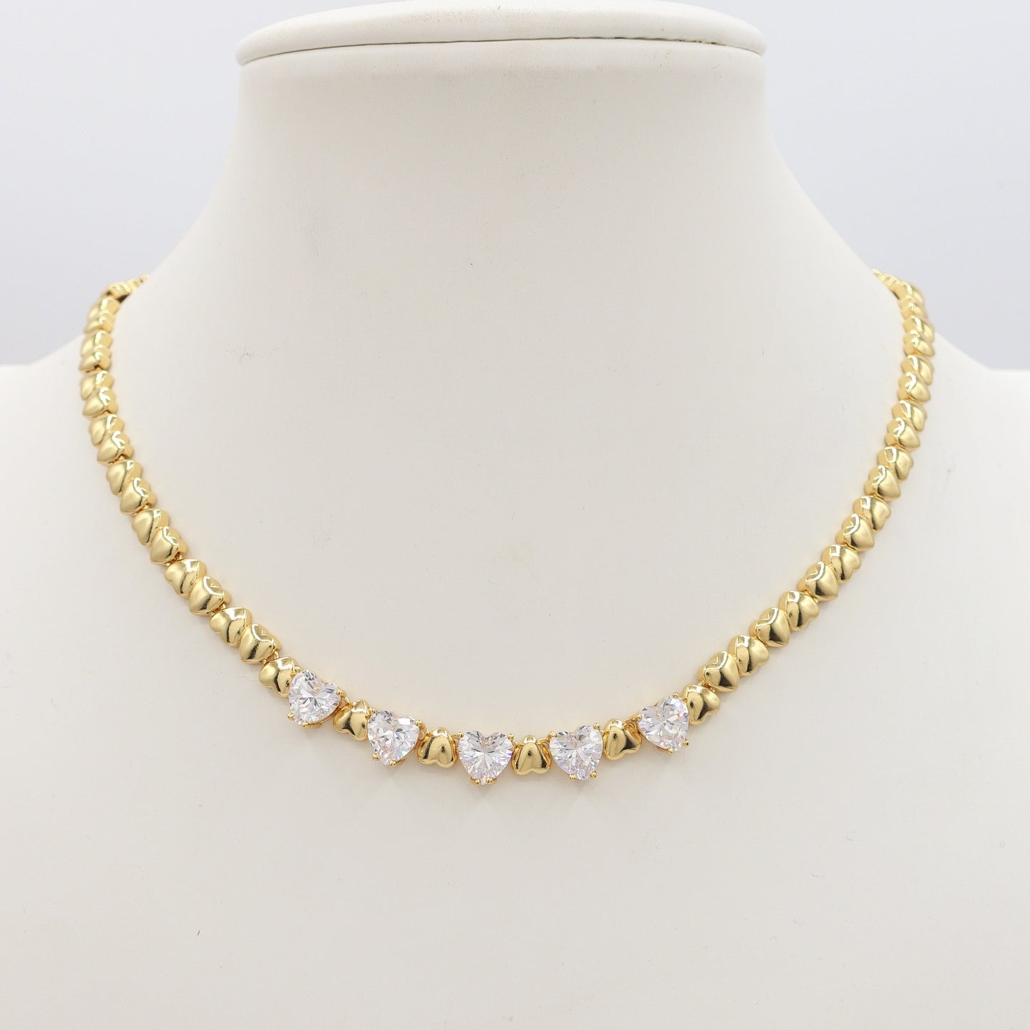 CLAIRE - Collier Tennis - Collana con cuoricini bombè e Cubic Zirconia a forma di cuore