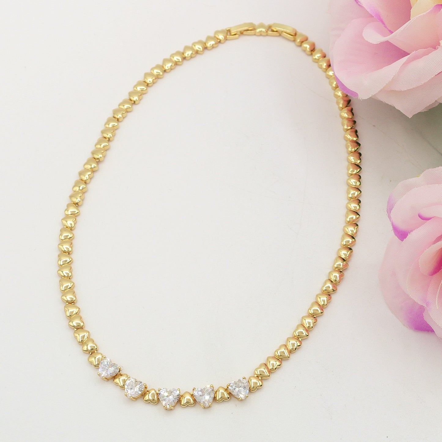 CLAIRE - Collier Tennis - Collana con cuoricini bombè e Cubic Zirconia a forma di cuore