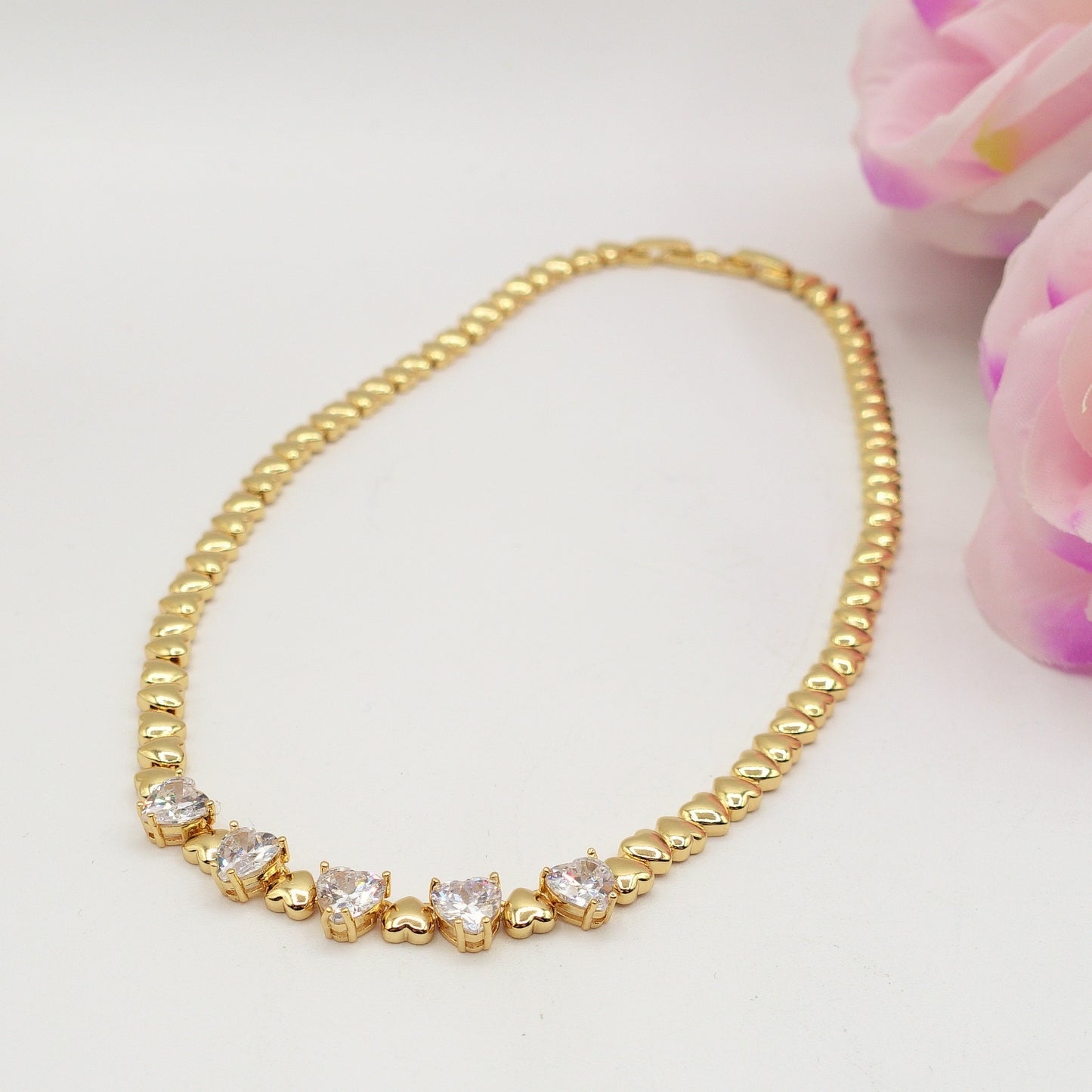CLAIRE - Collier Tennis - Collana con cuoricini bombè e Cubic Zirconia a forma di cuore