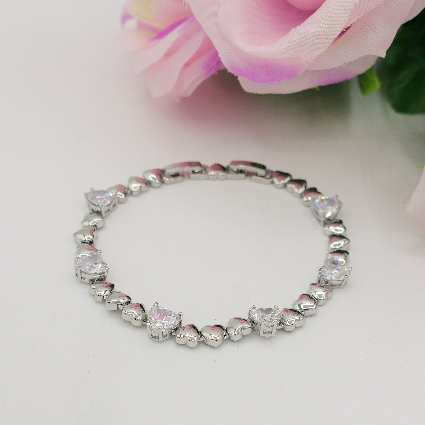 CLAIRE - Bracciale Tennis - Bracciale con cuoricini bombè e Cubic Zirconia a forma di cuore