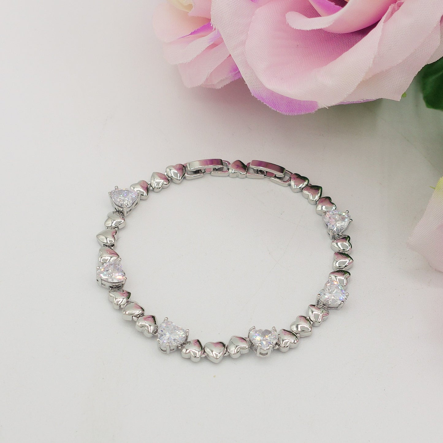 CLAIRE - Bracciale Tennis - Bracciale con cuoricini bombè e Cubic Zirconia a forma di cuore