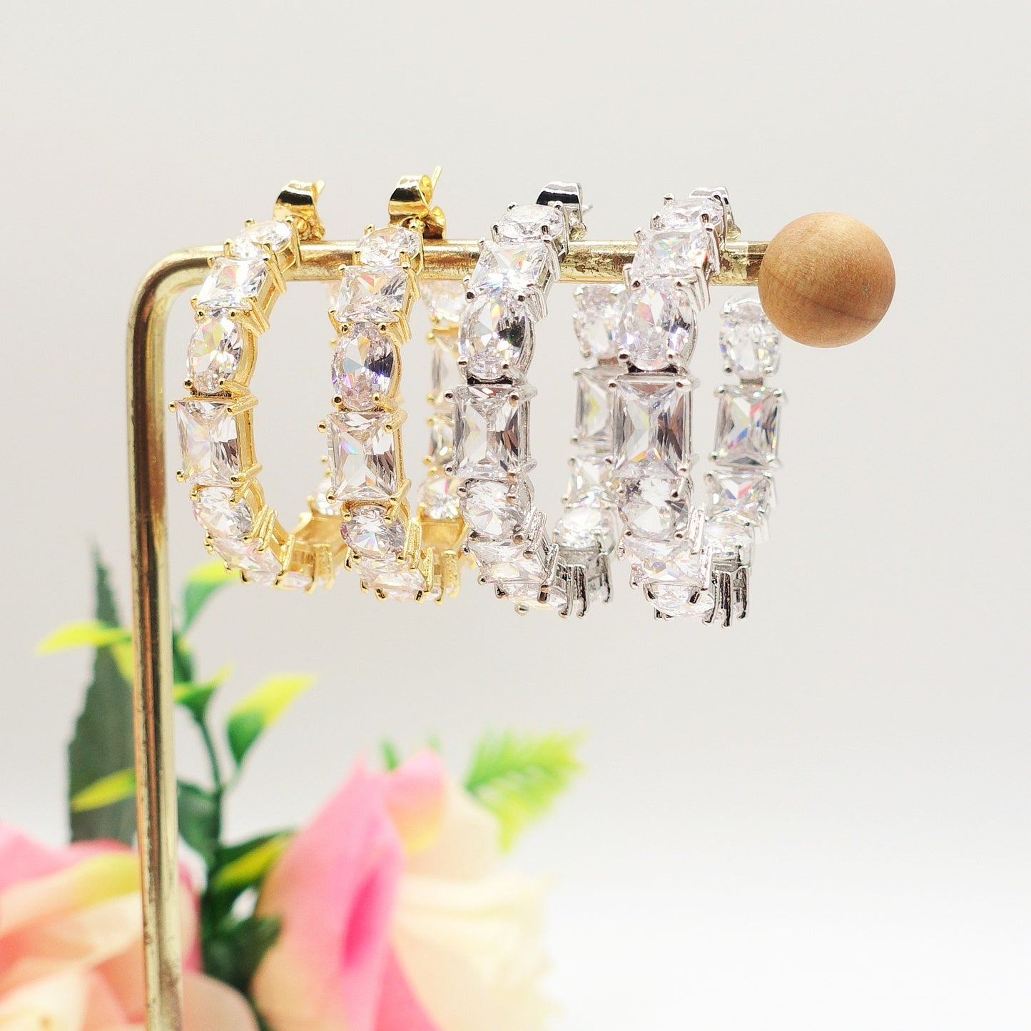 CHARIS big hoops - Orecchini a cerchio con Cubic Zirconia