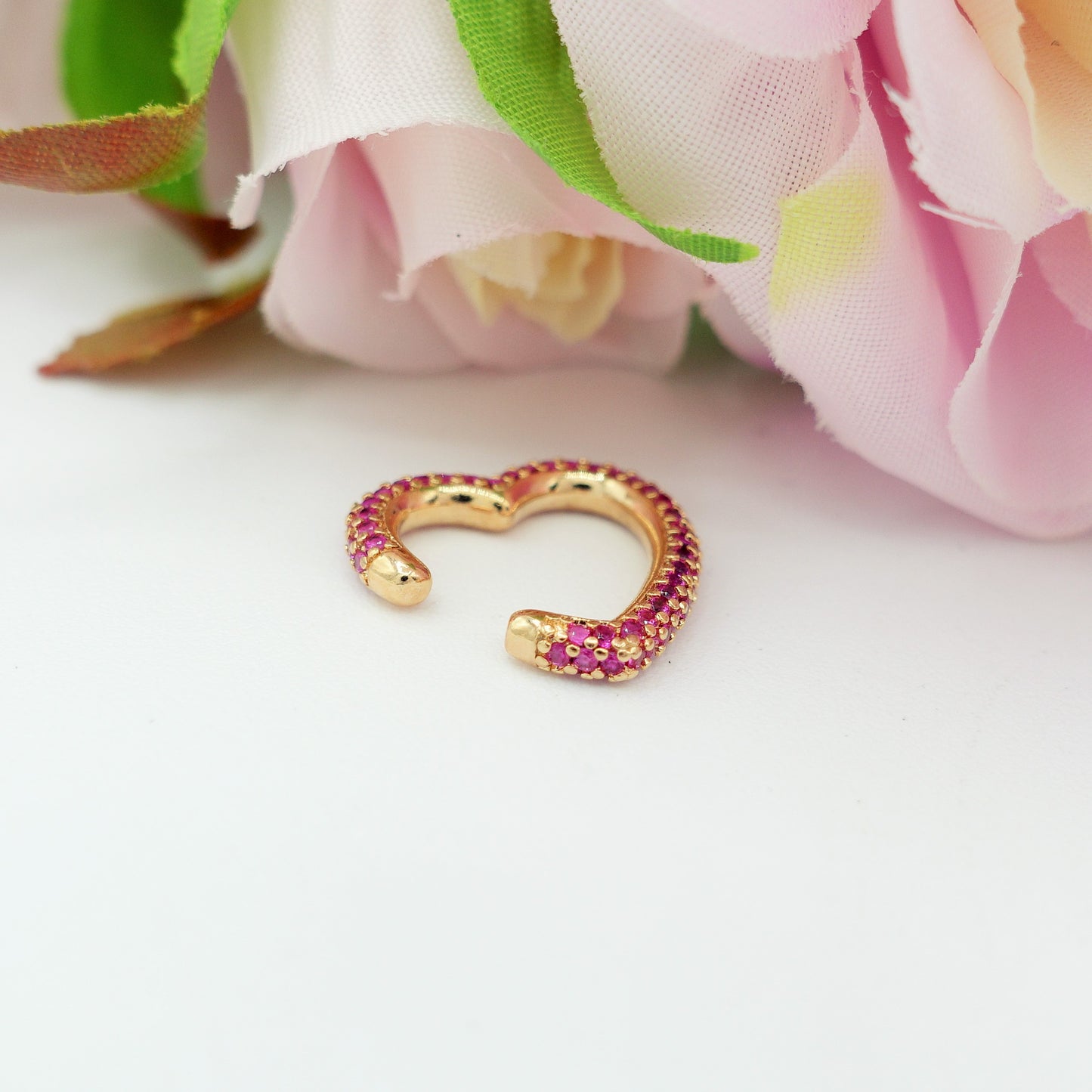 ADELE ~ Earcuff mono orecchino SENZA buco a CUORE con cubic zirconia RAINBOW