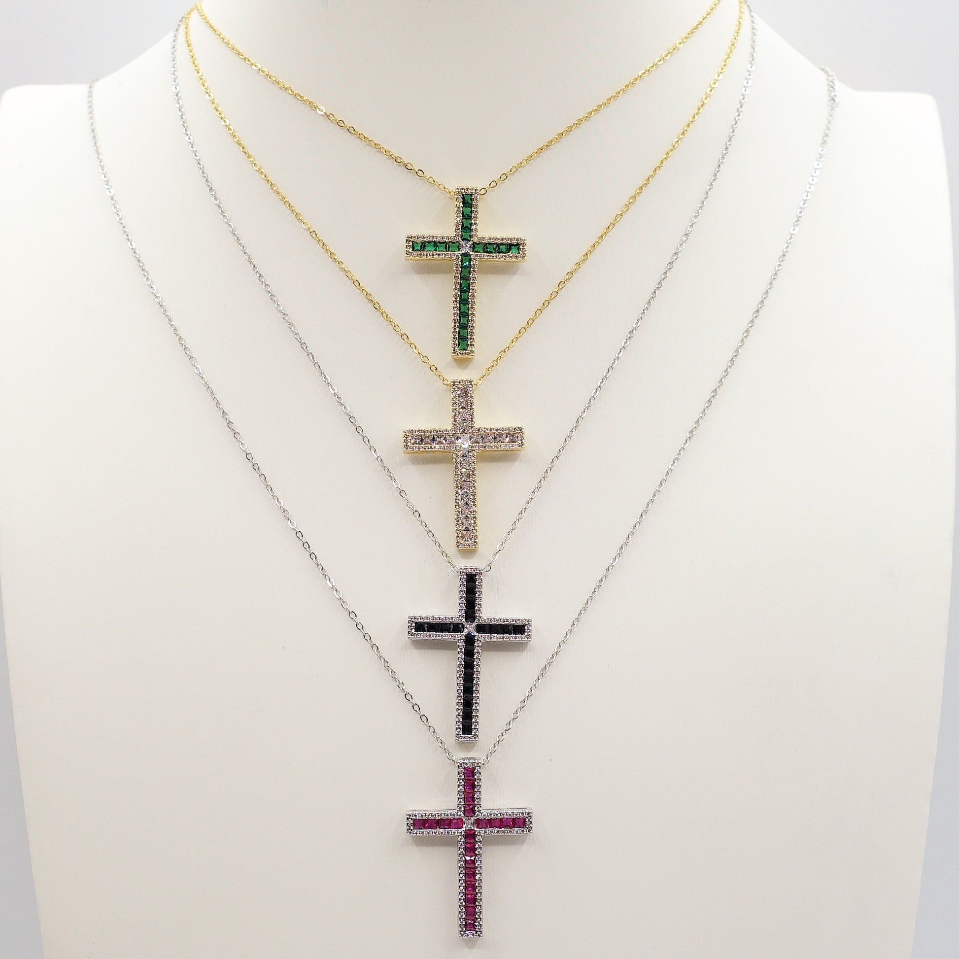 Ciondolo Croce Cristiana Gioiello Uomo Collana Uomo Con Ciondolo Croce E Corona Dorata - Acciaio Inox, Stile Cristiano/biker Casco Moto Cross Ciondolo Croce Cristiana Gioiello Uomo Collana Uomo Con Ciondolo Croce E Corona Dorata - Acciaio Inox, Stile Cristiano/biker Casco Moto Cross