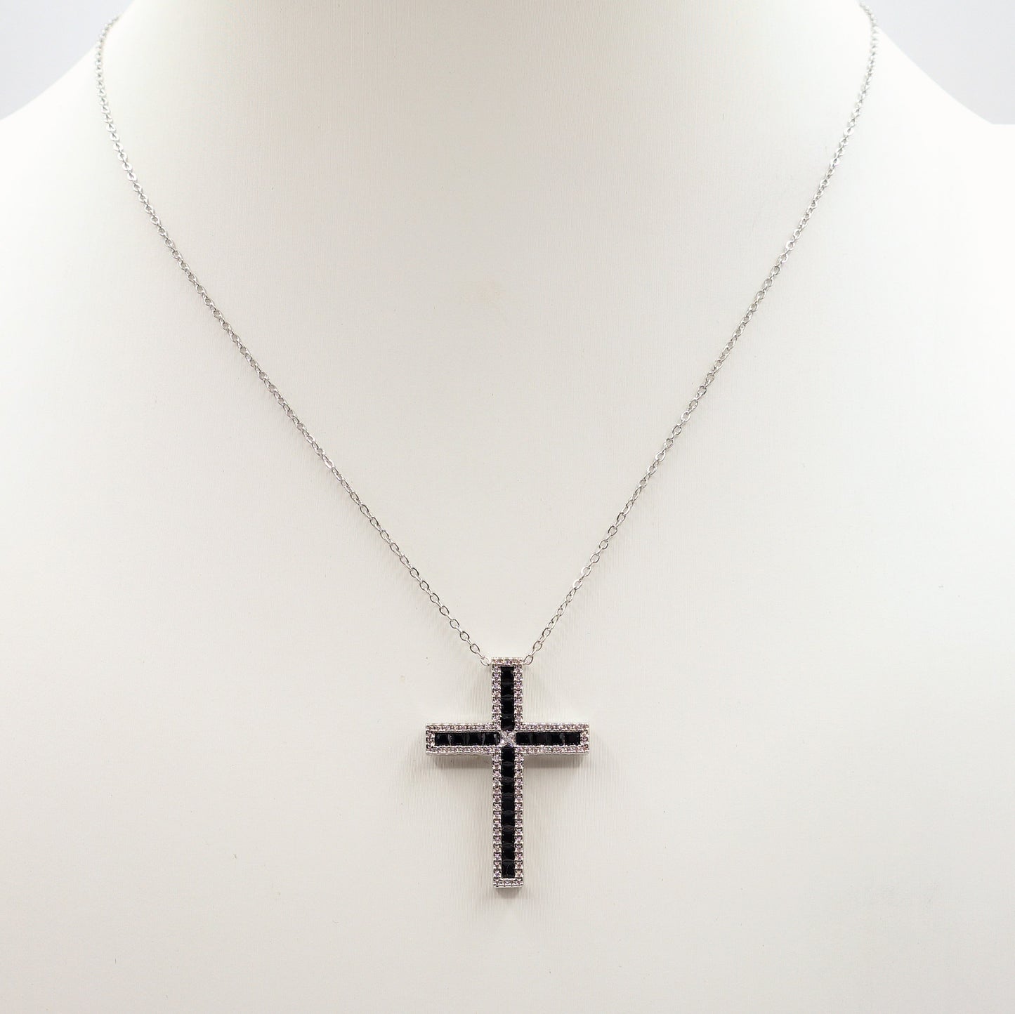 CROSS - ACCIAIO INOSSIDABILE- collana con pendente croce in cubic zirconia