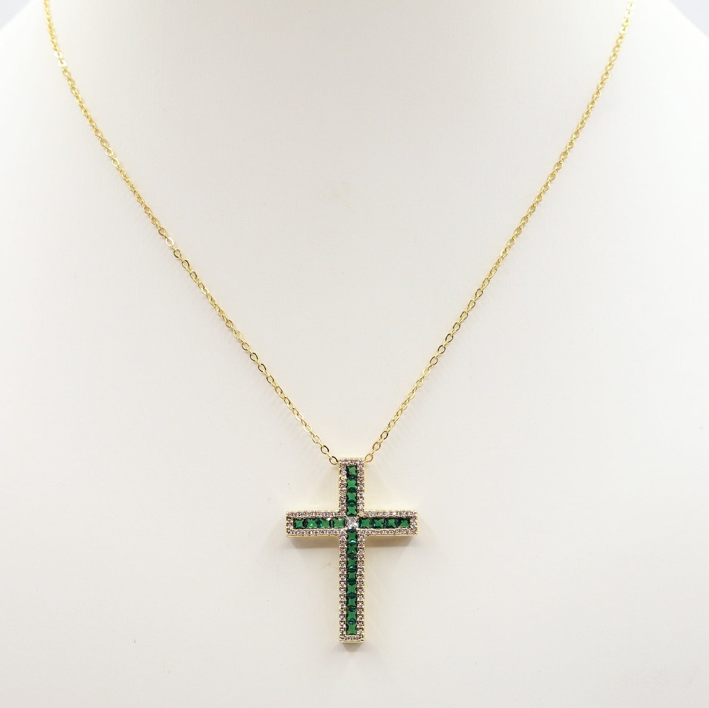 CROSS - ACCIAIO INOSSIDABILE- collana con pendente croce in cubic zirconia