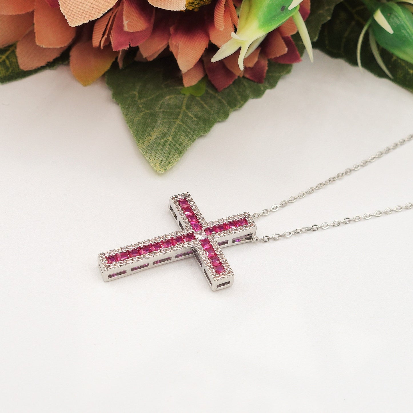 CROSS - ACCIAIO INOSSIDABILE- collana con pendente croce in cubic zirconia