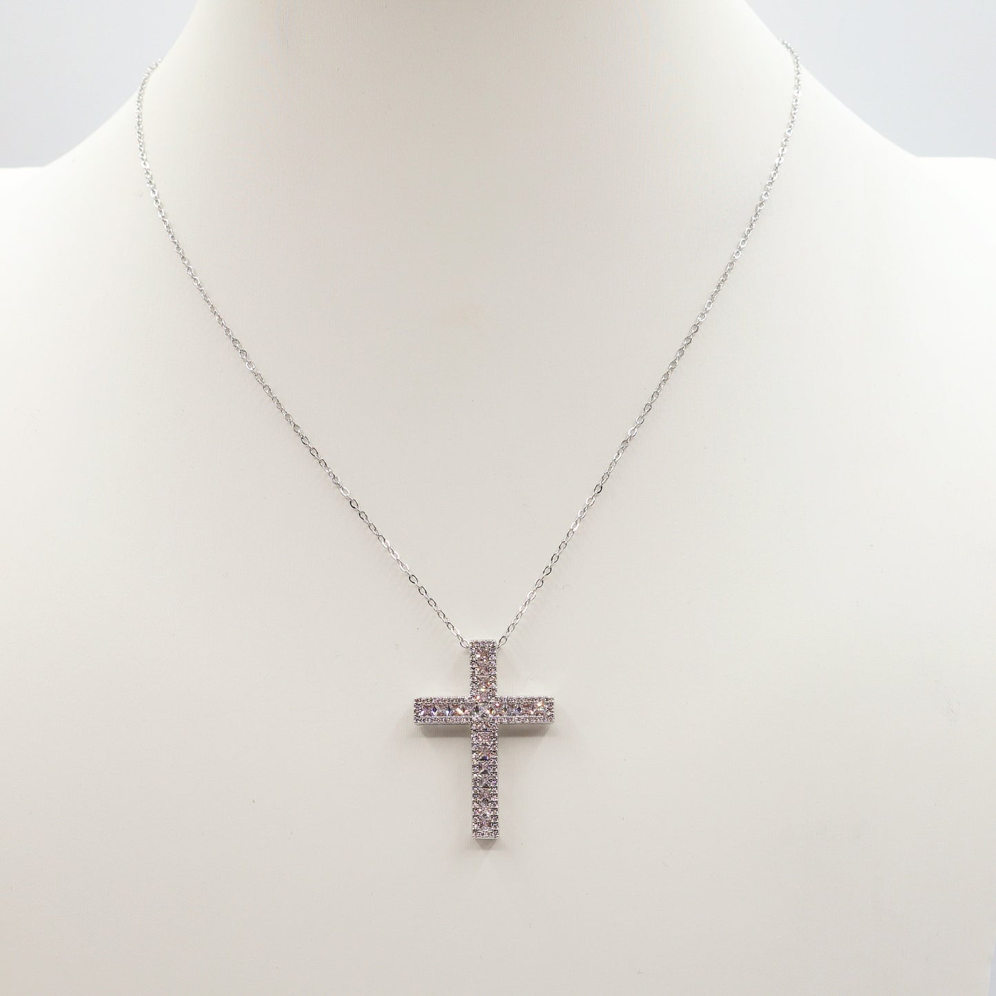 CROSS - ACCIAIO INOSSIDABILE- collana con pendente croce in cubic zirconia