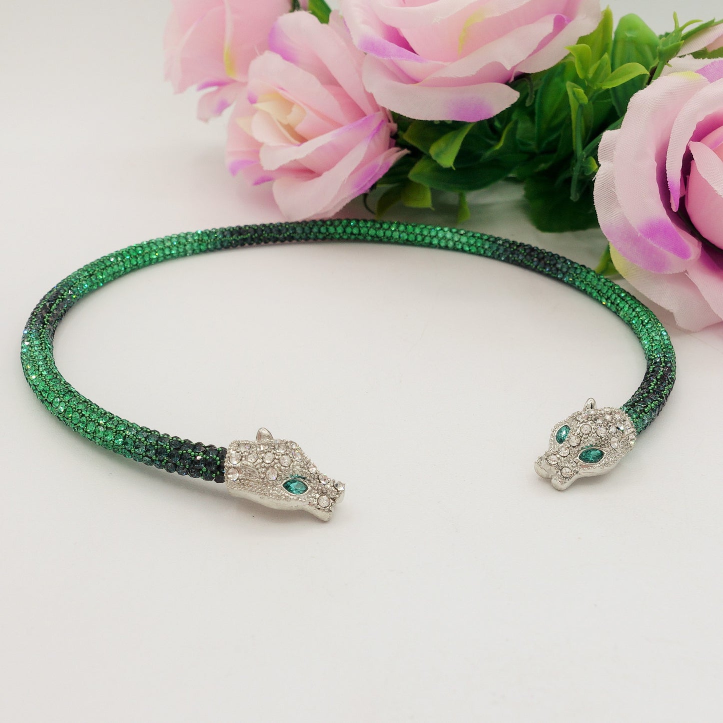 KALI CHOKER ~ Girocollo snodato a pantera con cubic zirconia