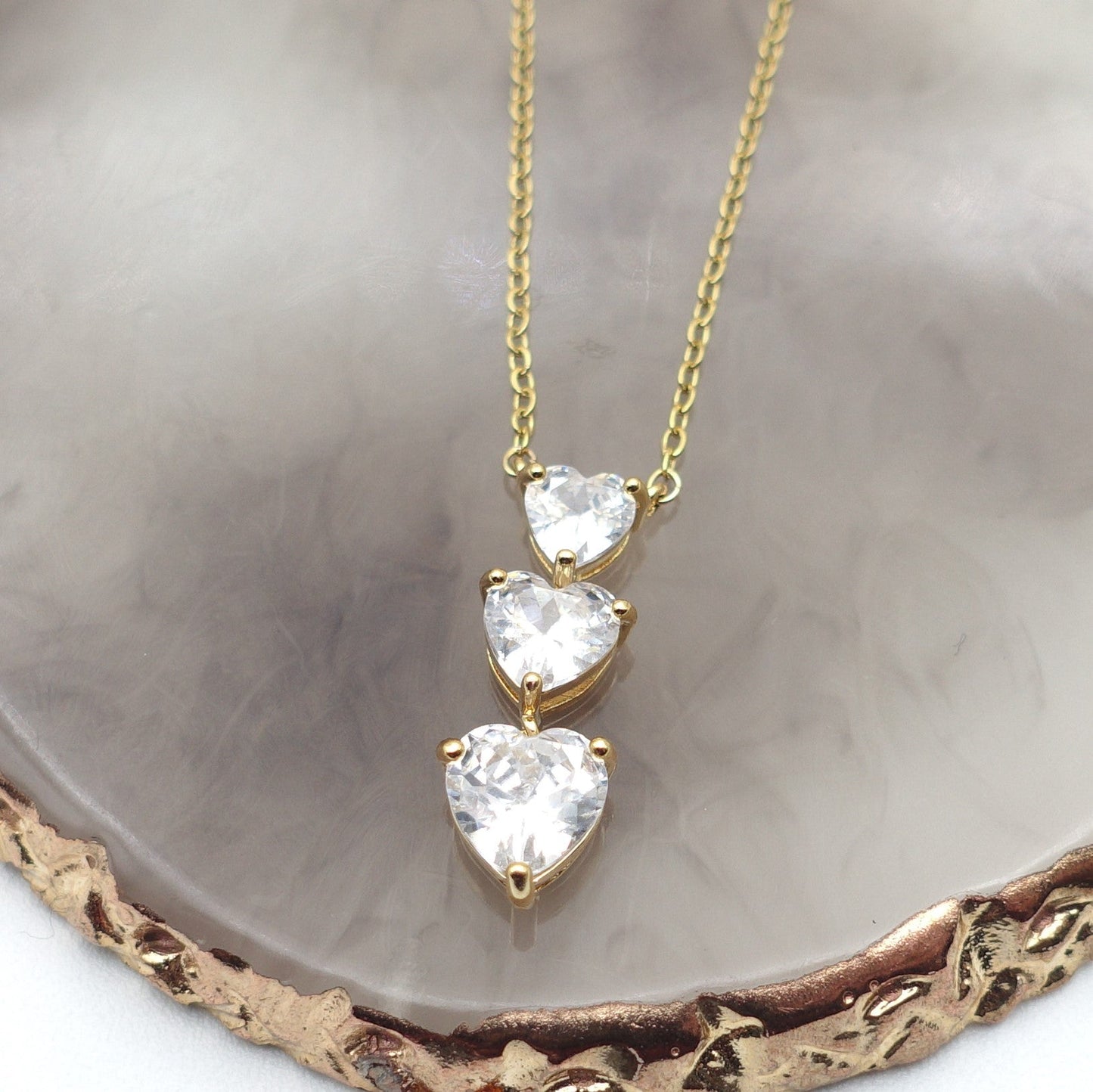 CHERIE triple hearts - ACCIAIO INOSSIDABILE - Collana con triplo cuore in cubic zirconia