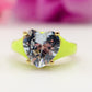 ISABELLE FLUO ~ Anello a cuore Smaltato con Cubic Zirconia- Regolabile