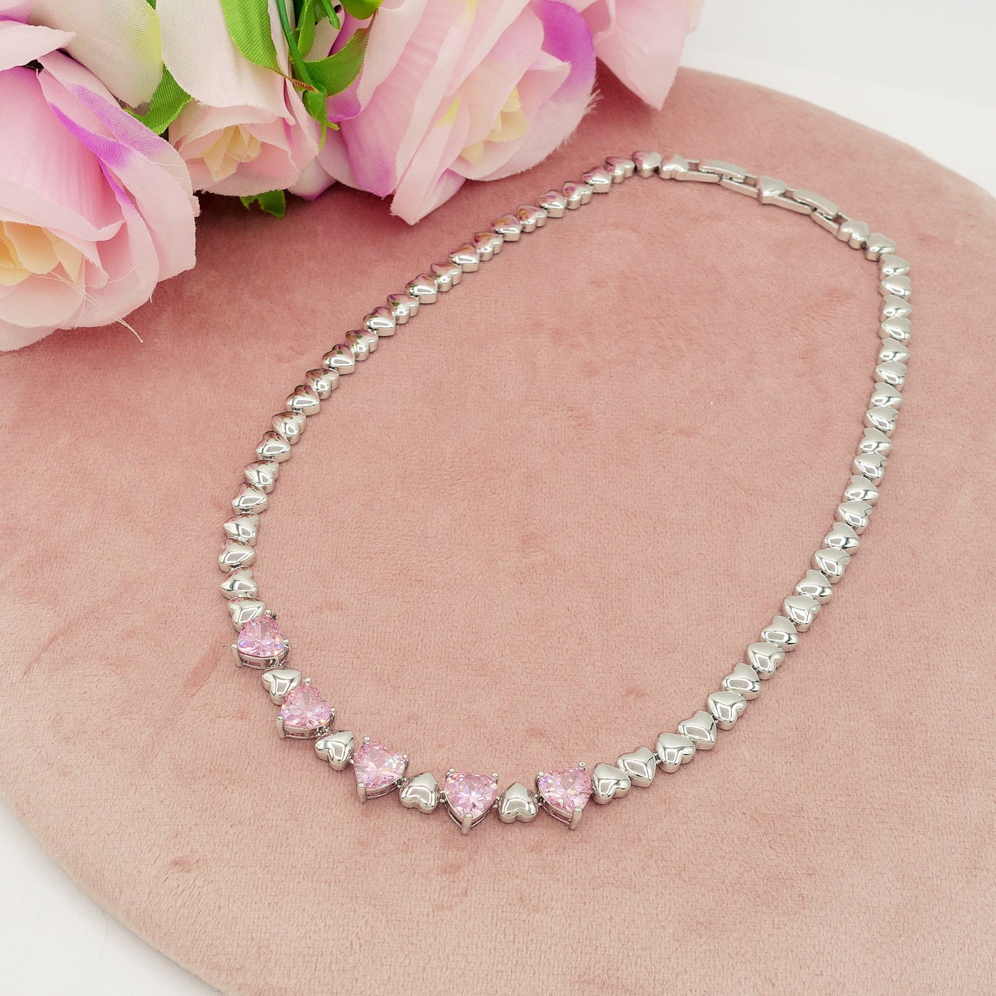 CLAIRE - Collier Tennis - Collana con cuoricini bombè e Cubic Zirconia a forma di cuore