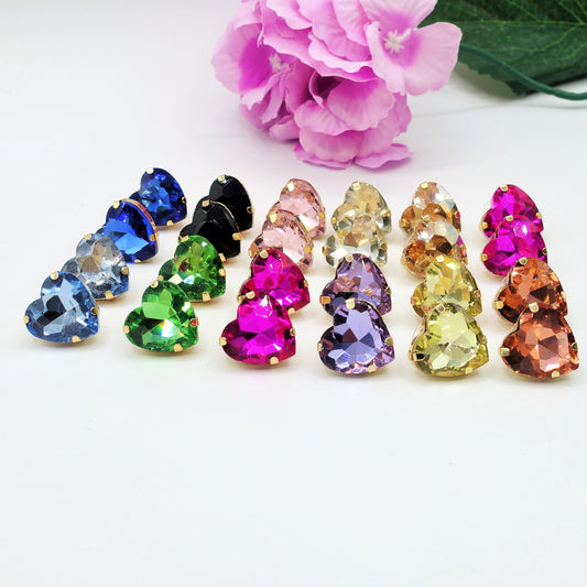LUCE HEART STUDS- Paio Orecchini a bottone con pietra sfaccettata a cuore