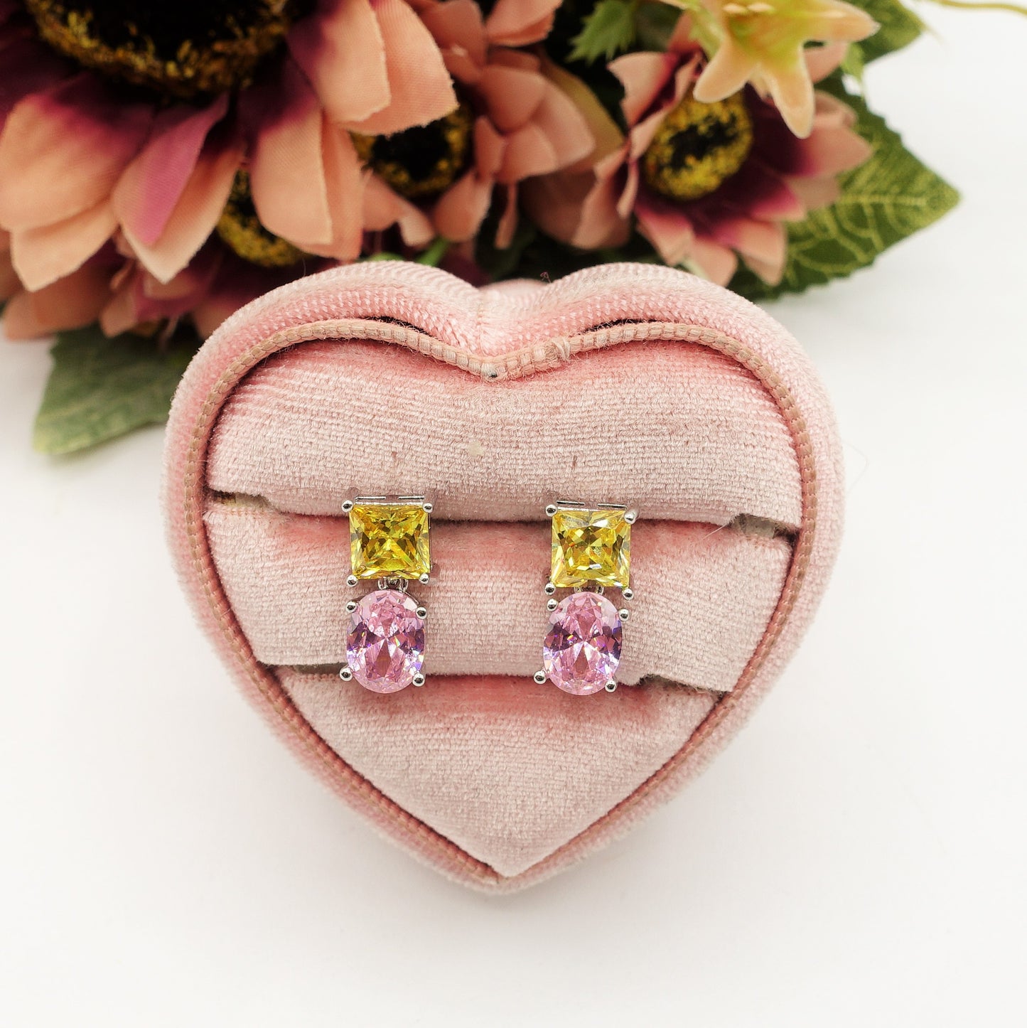 CHARIS tiny - Orecchini bottone con Cubic Zirconia RAINBOW