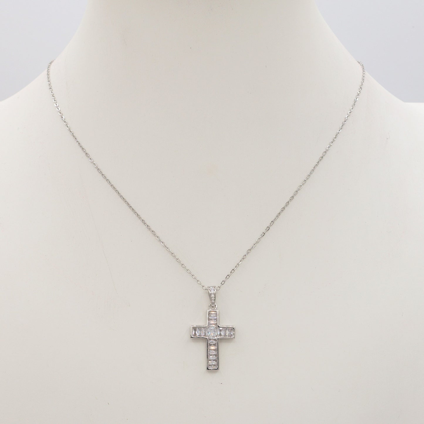 YVETTE - ACCIAIO INOSSIDABILE- Collana con pendente croce in cubic zirconia