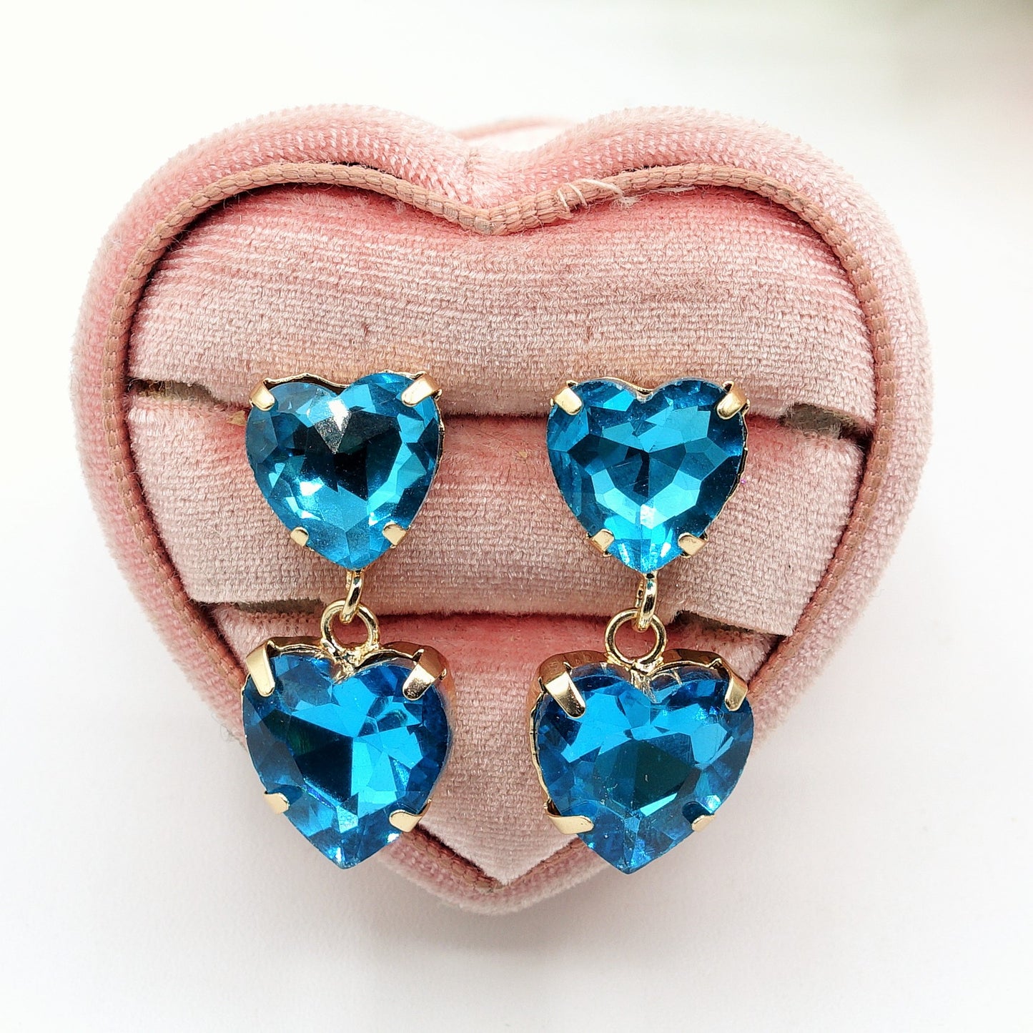 LUCE HEARTS - Orecchini con CUORI pendenti