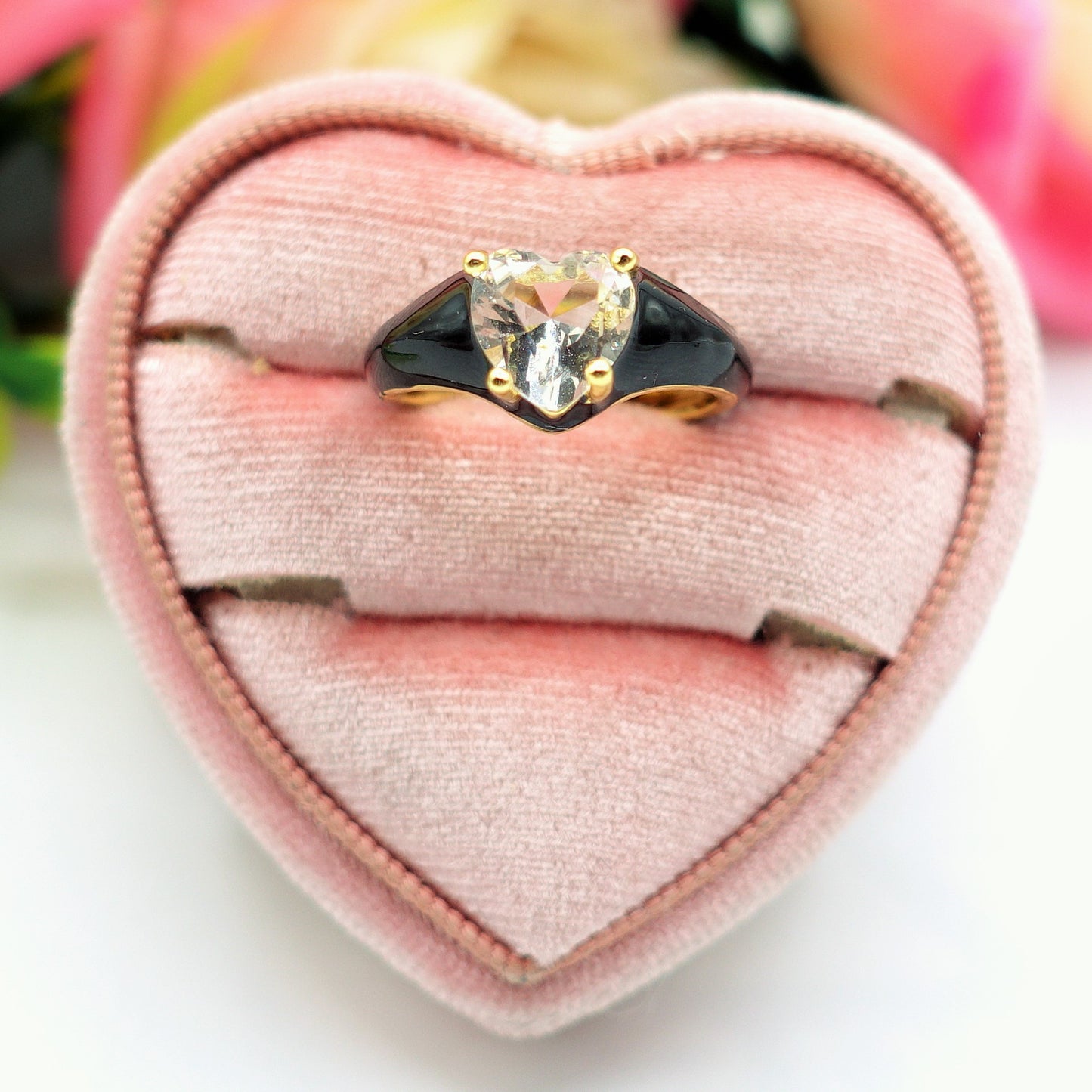 ISABELLE FLUO SMALL ~ Anello a cuore Smaltato con Cubic Zirconia- Regolabile