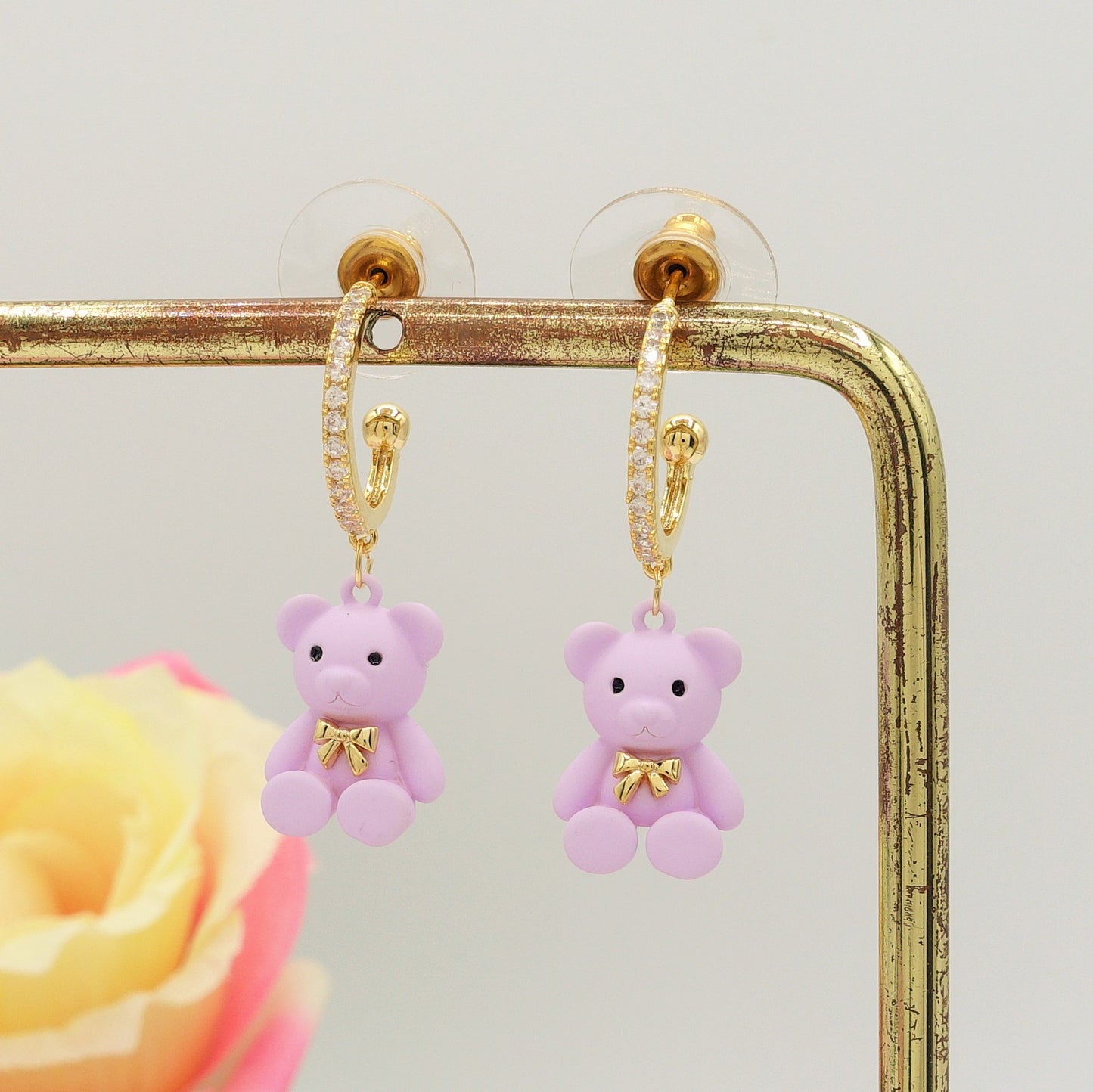 TEDDY CRYSTAL ~ Orecchini a cerchio con orsetto e Cubic Zirconia