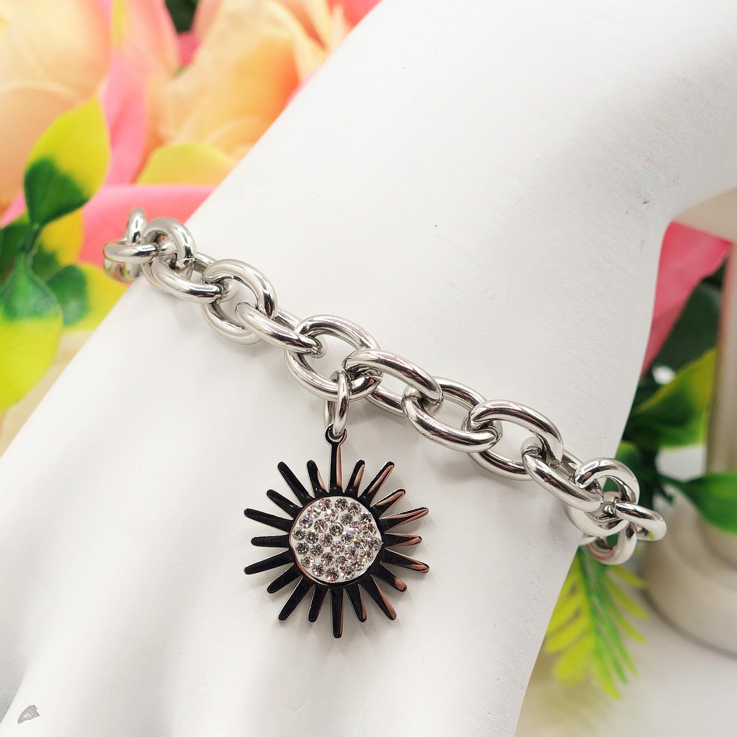 VIENNA ~ ACCIAIO INOSSIDABILE-  Bracciale catena con ciondoli