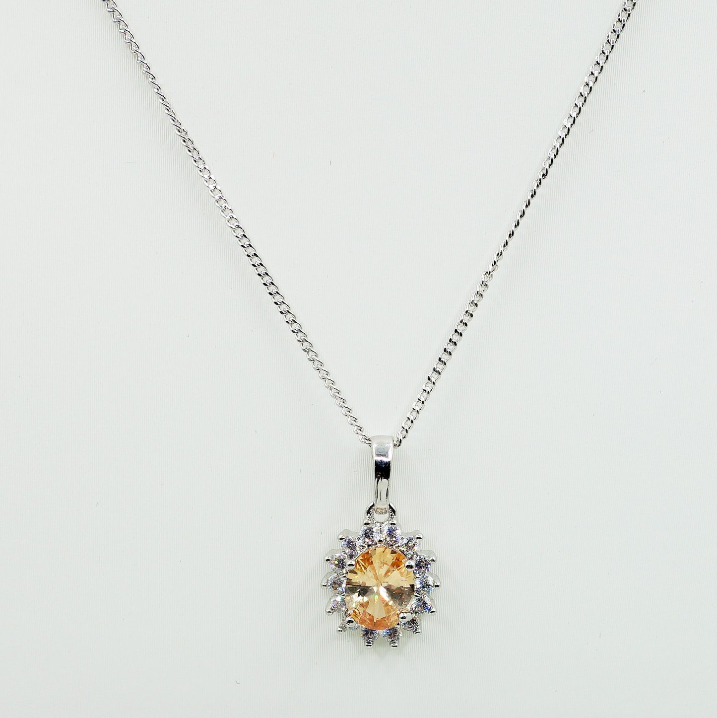 KATE - Collana con pendente cubic zirconia