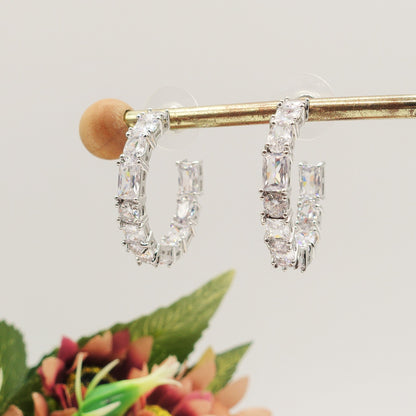 CHARIS hoops - Orecchini a cerchio con Cubic Zirconia RAINBOW