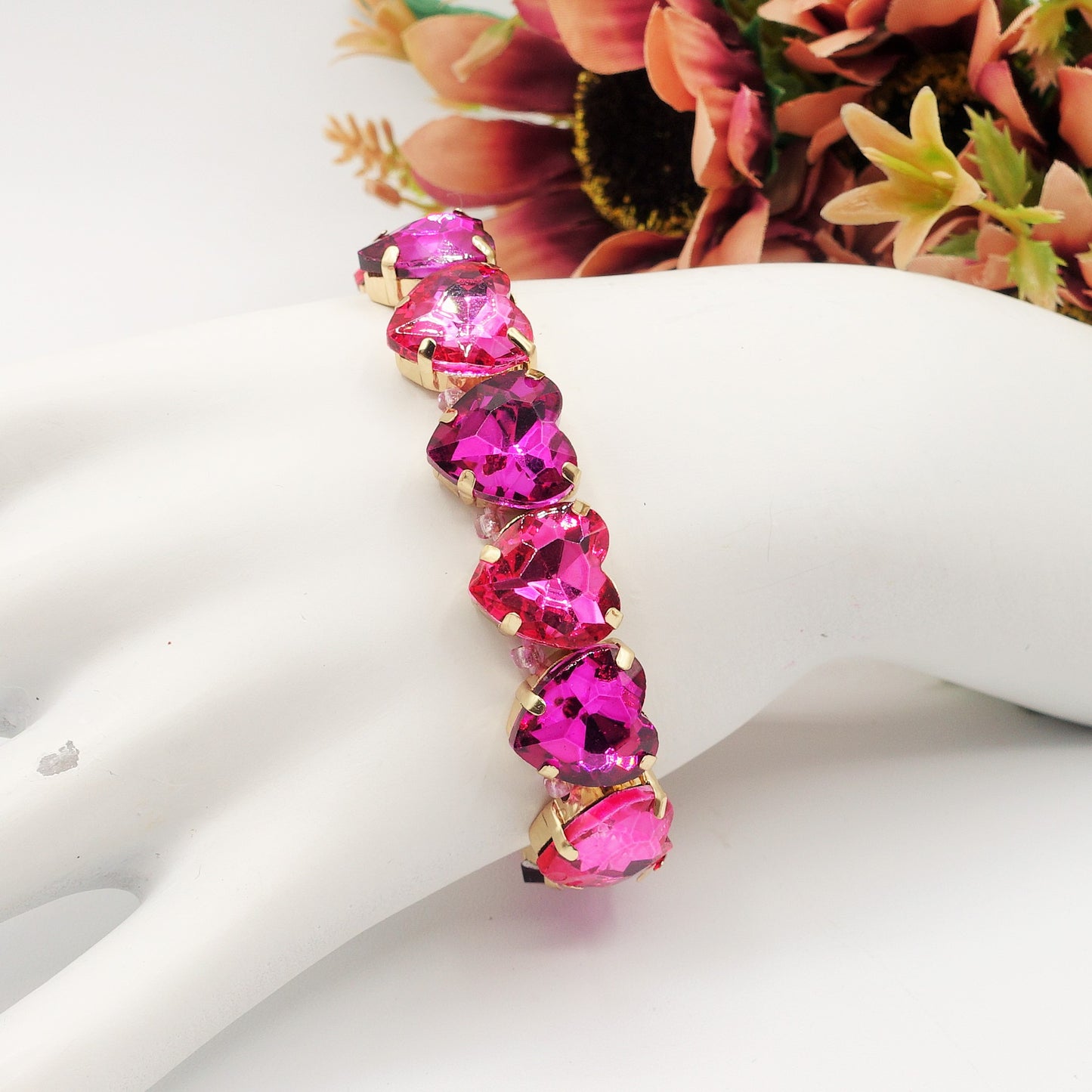 LUCE HEARTS- -Bracciale elasticizzato con pietre a cuore sfaccettate