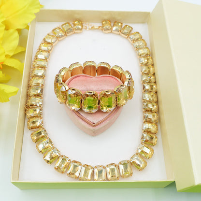 MARGOT 2.0 BEIGE SET - Collier orecchini e bracciale con pietre sfaccettate