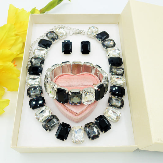 MARGOT B&W SET -Collier orecchini e bracciale con pietre sfaccettate
