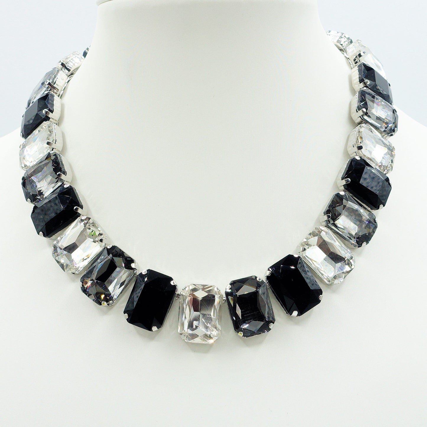 MARGOT collier con pietre sfaccettate - silver