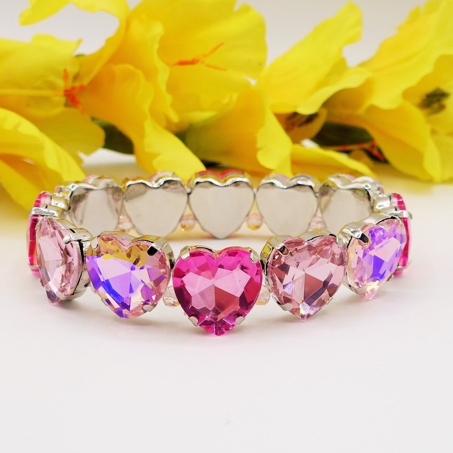 LUCE HEARTS- -Bracciale elasticizzato con pietre a cuore sfaccettate