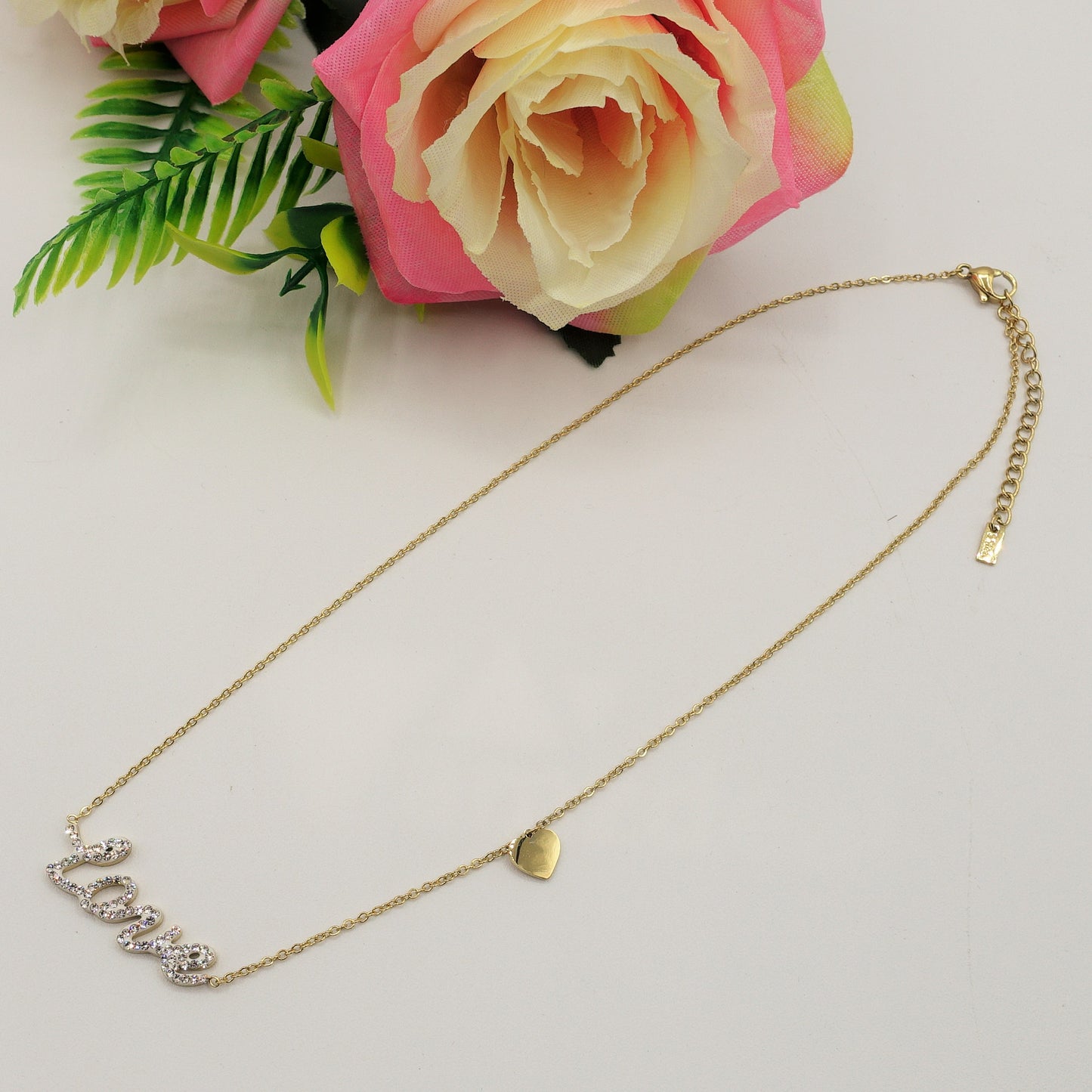 Collana LOVE ~ ACCIAIO INOSSIDABILE - Collana scritta corsiva in cubic zirconia