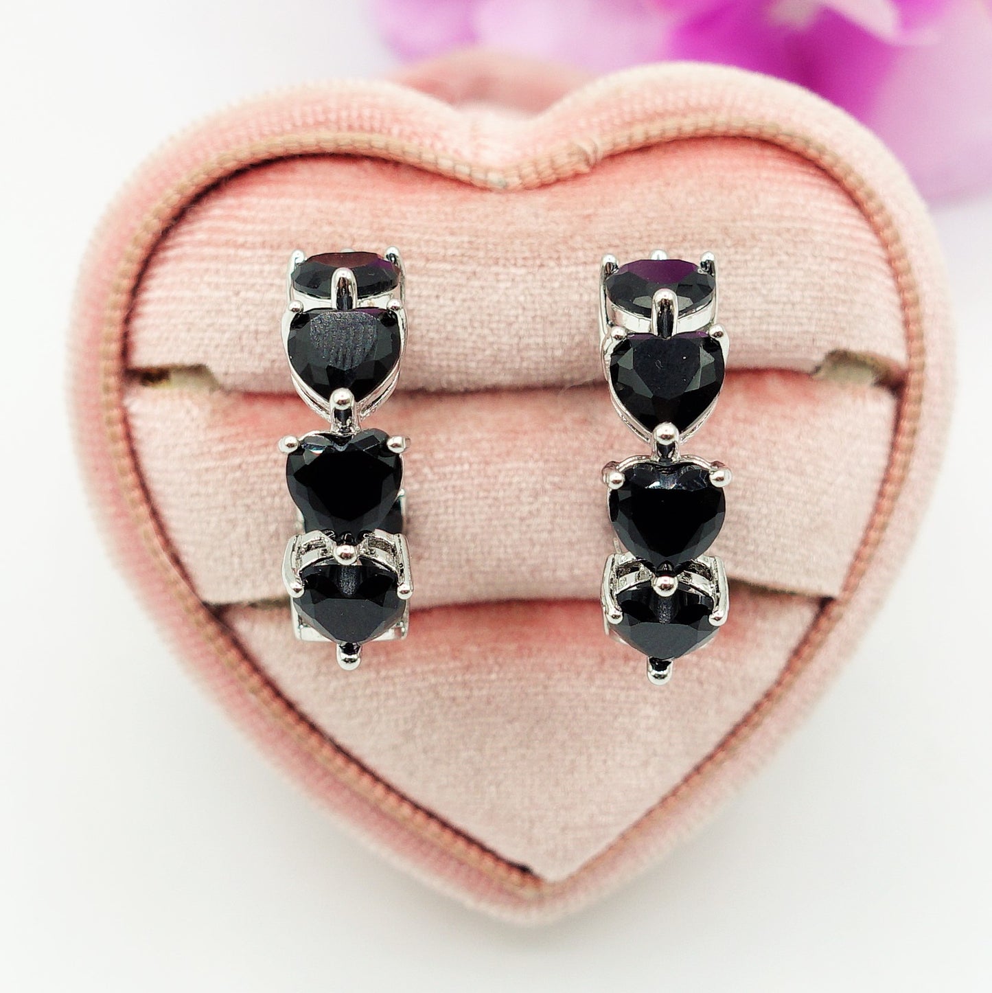 CAMILLE - CHERIE COLLECTION - Orecchini a cerchio con cubic zirconia a forma di cuore