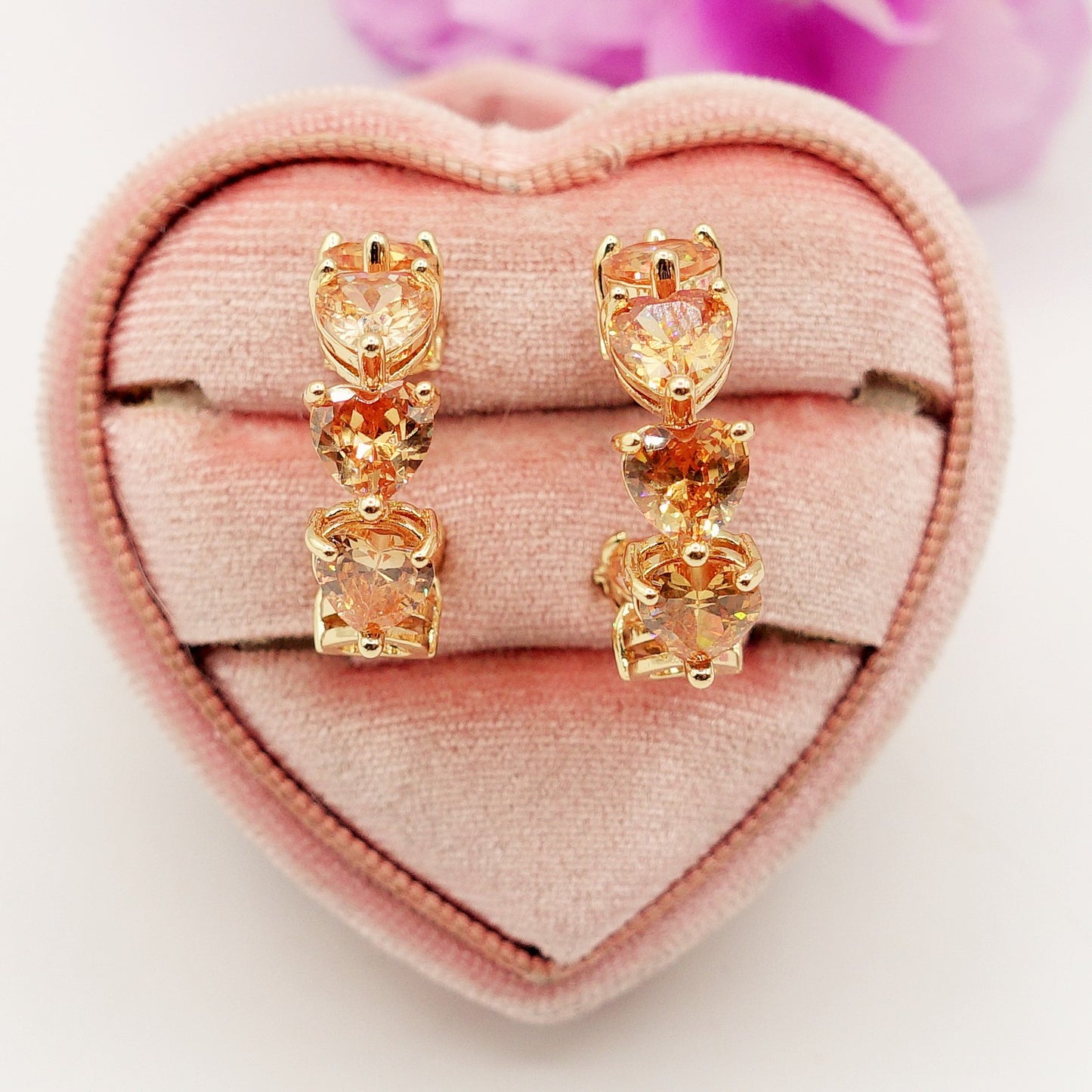 CAMILLE - CHERIE COLLECTION - Orecchini a cerchio con cubic zirconia a forma di cuore