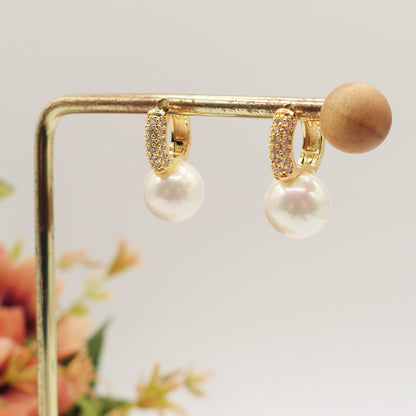 CELIA ~ orecchini mini cerchi BOMBè con cubic zirconia  e perla