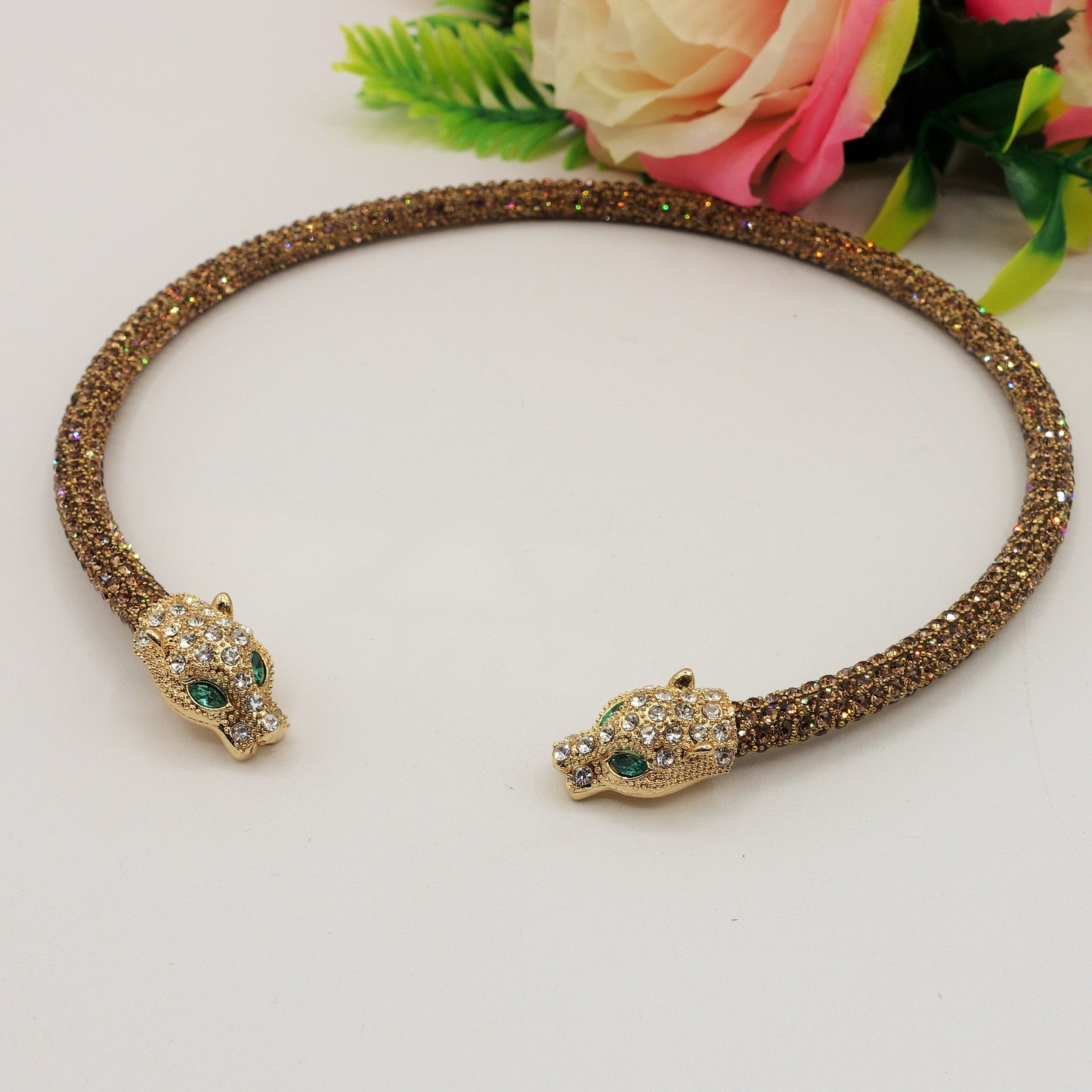 KALI CHOKER ~ Girocollo snodato a pantera con cubic zirconia