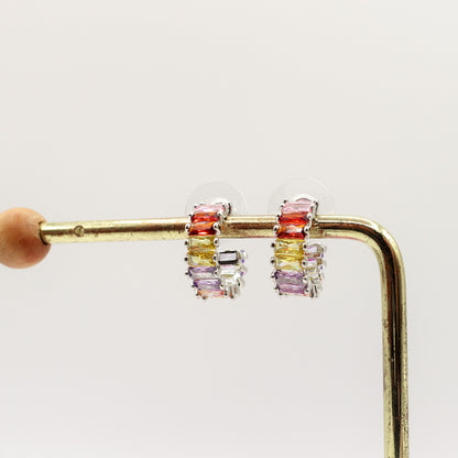 JULIANNE MINI - hoops 1.5 cm -orecchini a cerchio con zirconi a baguette