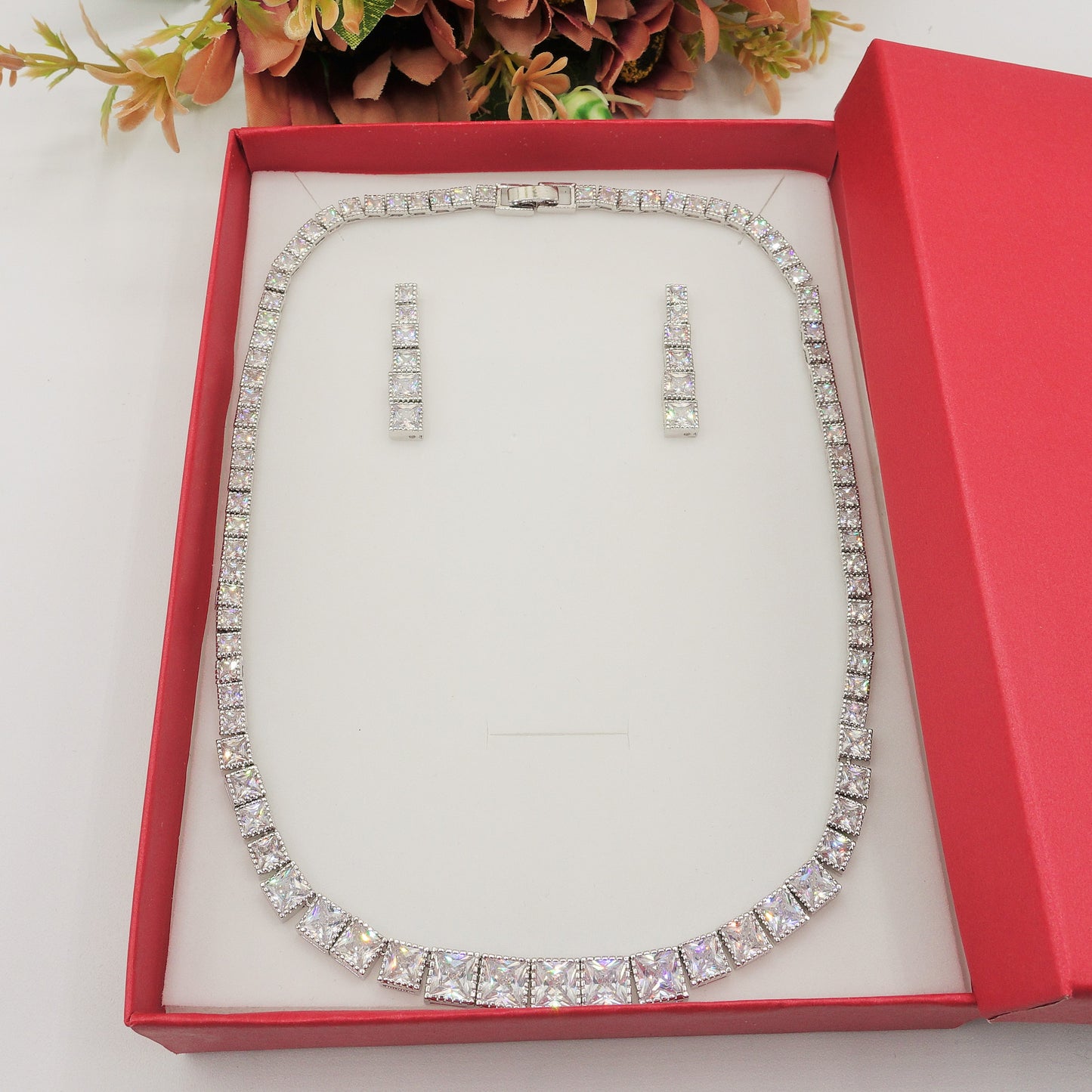 DEANNA SET Collier Tennis - Collana  e orecchini con Cubic Zirconia a forma di cuore