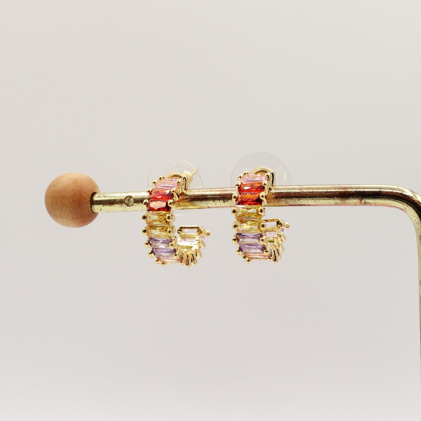 JULIANNE MINI - hoops 1.5 cm -orecchini a cerchio con zirconi a baguette