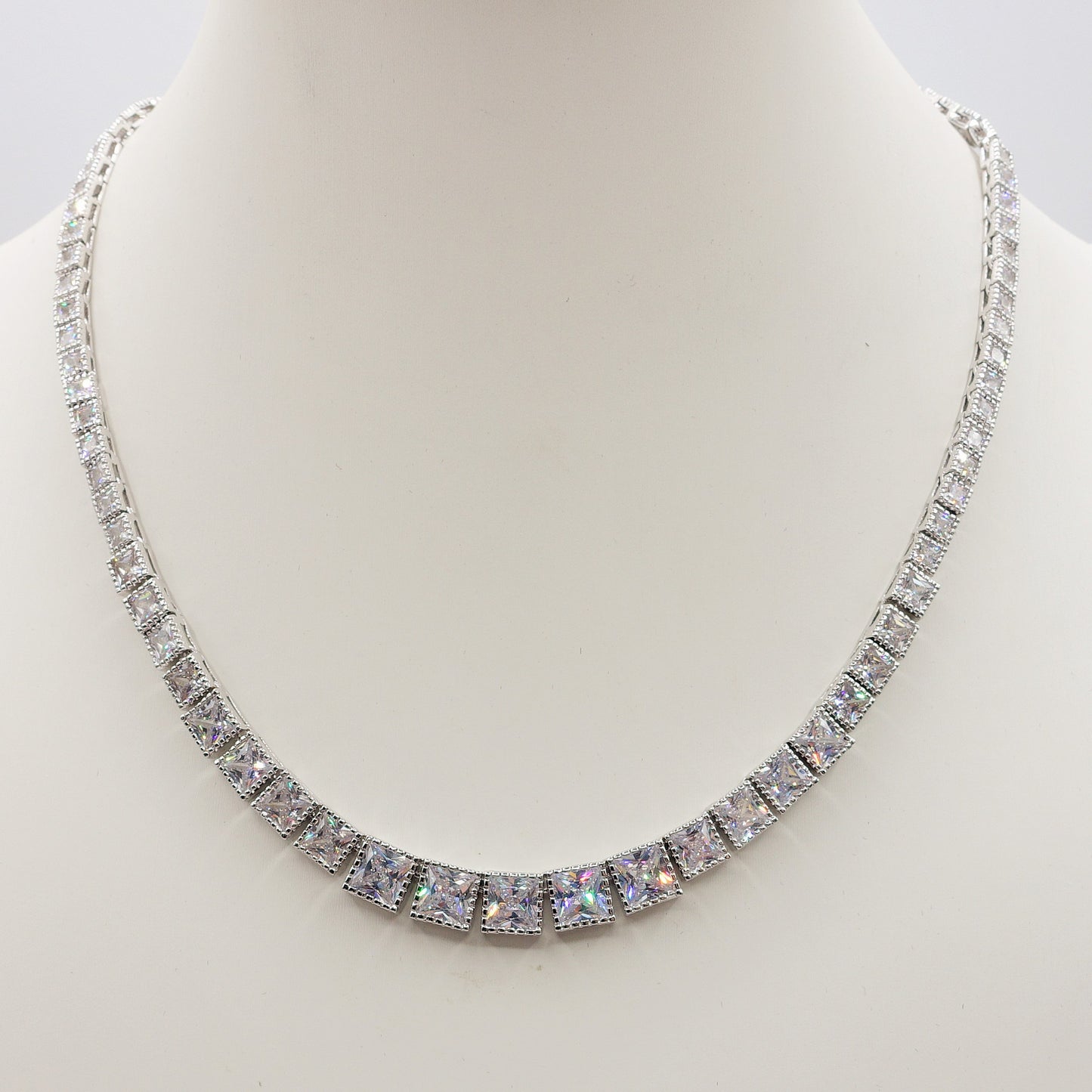 DEANNA SET Collier Tennis - Collana  e orecchini con Cubic Zirconia a forma di cuore