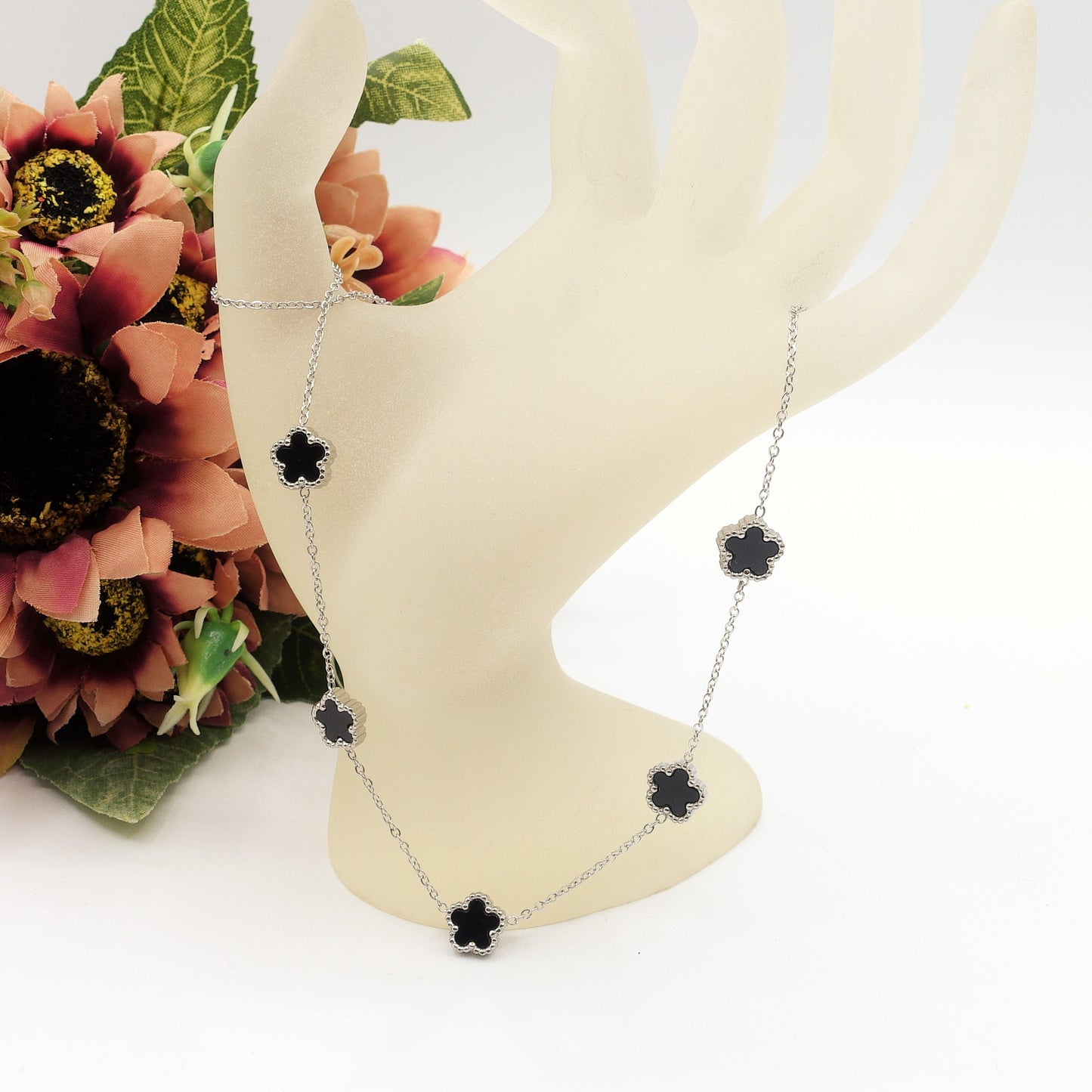 LILY ~ Collana flowers in pietra dura e ACCIAIO inossidabile