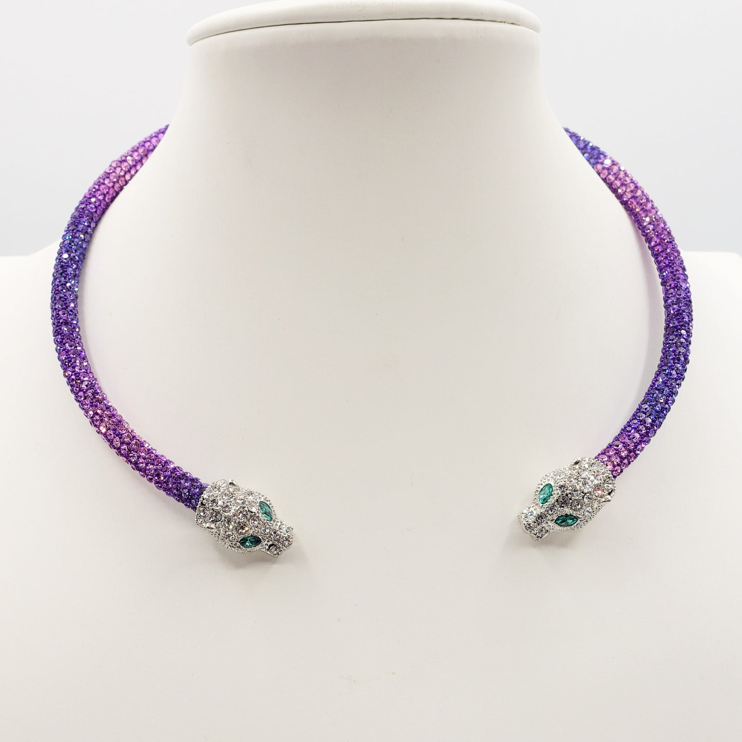 KALI CHOKER ~ Girocollo snodato a pantera con cubic zirconia