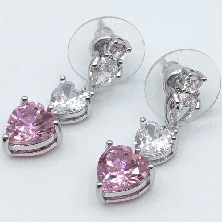 CHERIE - tiny - Orecchini pendenti in cubic zirconia a forma di cuore